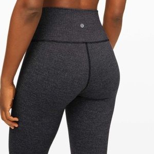 Lululemon Wunder Under Legging